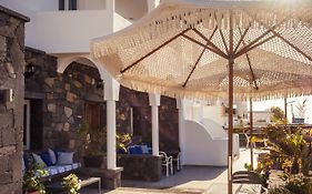 Cyclades Hotel